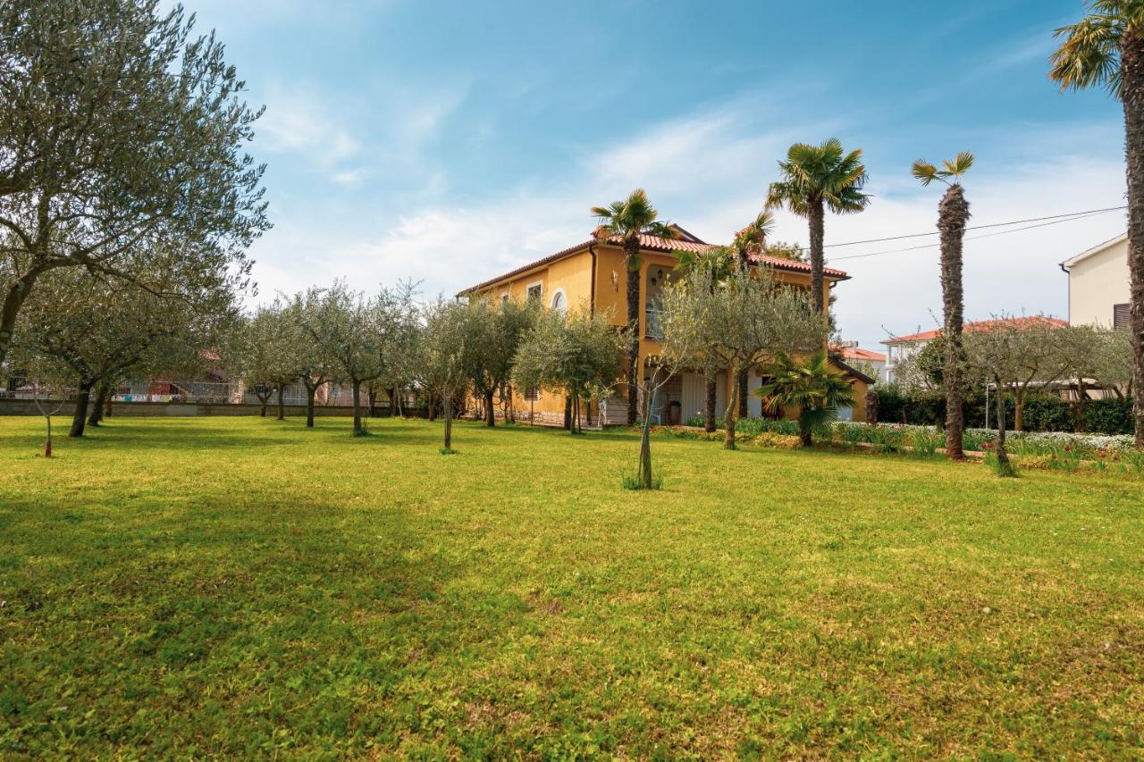Apartment Villa Olga Poreč Exterior foto